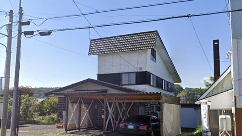 Primary image