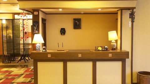 Concierge desk