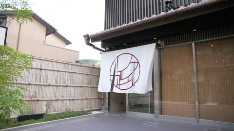 Primary image