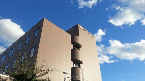 Primary image