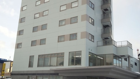 Primary image