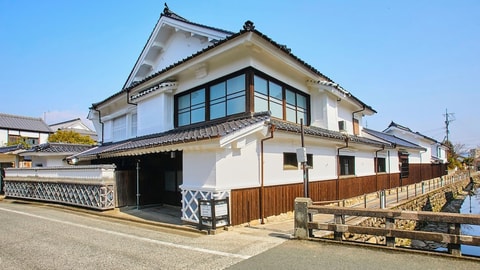 Primary image