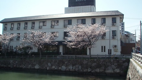 Primary image