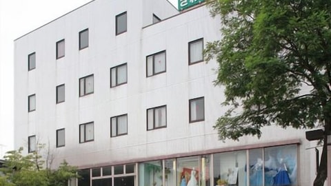 Primary image