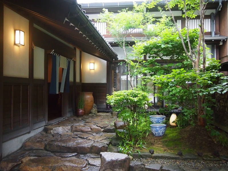 Primary image